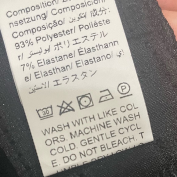 Black top with lace panels and crisscrossed front X straps / M / NWOT - Picture 11 of 11